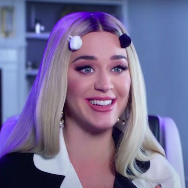 &copy;YouTube - Vevo Capture d'&eacute;cran. Smile - Katy Perry