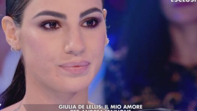 Giulia De Lellis, &egrave; rottura con il &lsquo;Dama&rsquo;: l&rsquo;influencer vive in una casa nuova.