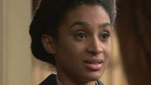 Una vita, trame al 5 settembre: Ursula racconta ad Alfredo che Marcia &egrave; una sua spia.