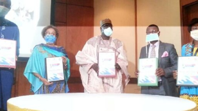 Signature du Document Projet de l'initiative Youth Connekt Cameroon et les Agences du Syst&egrave;me des Nations Unies au Cameroun (c) Minjec