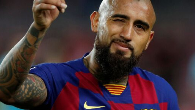 In un'intervista Arturo Vidal elogia Antonio Conte e la Juventus.