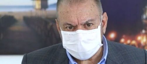 Prefeito em SC sugere oz&ocirc;nio no reto e vira meme nas redes sociais. (Arquivo Blasting News)