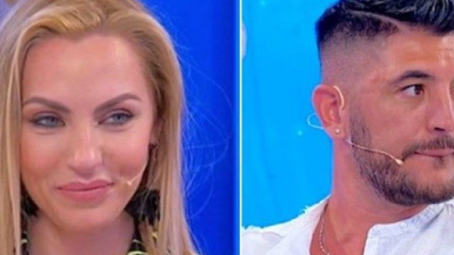 Uomini e donne, Veronica e Giovanni sarebbero in crisi: vacanze lontani e tristezza su IG.