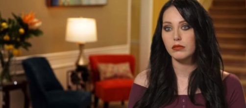 '90 Day Fianc&eacute;': Deavan takes social media by storm, looks unrecognizable. [Image Source: TLC/ YouTube]