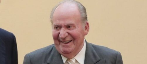 Juan Carlos I abandona Espa&ntilde;a en plena investigaci&oacute;n por presunta corrupci&oacute;n