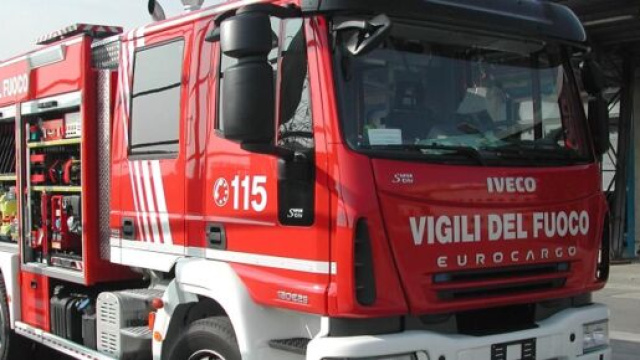 Brindisi, blackout al rione Casale a causa del maltempo: donna attaccata a macchinari salva vita rischia il decesso.