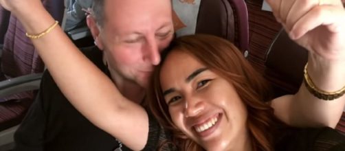 '90 Day Fianc&eacute;': Annie & fans loves David's funny twerking video. [Image Source: TLC/ YouTube]