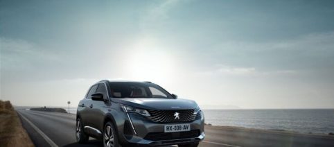 Peugeot 3008 restyling: personalità e tecnologia saranno presenti anche in versione ibrida