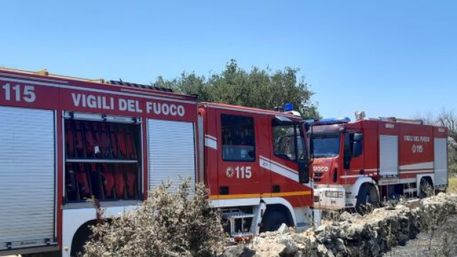 Lecce, 74enne trovato senza vita in auto nelle campagne di Veglie.