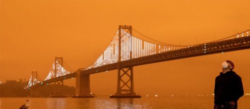 El cielo de San Francisco luci&oacute; totalmente naranja el mi&eacute;rcoles 9 de septiembre. Foto: AFP.