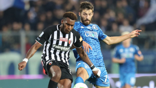 Calciomercato Crotone: Gravillon possibile rinforzo per la difesa.