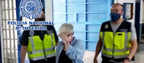 La terrorista italiana Carla Fosser, trasladada por la Polic&iacute;a Nacional tras su captura.