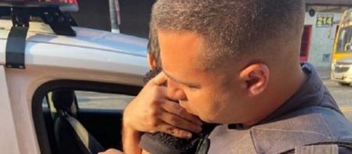 Beb&ecirc; estava sujo e com fome. (Reprodu&ccedil;&atilde;o/Pol&iacute;cia Militar de S&atilde;o Paulo)