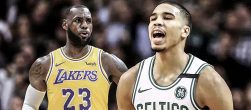 LeBron James e Jayson Tatum s&atilde;o os principais nomes na reta final da NBA. (Arquivo Blasting News)