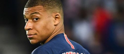 Mbapp&eacute; j&aacute; comunicou desejo de deixar o PSG, diz imprensa. (Arquivo Blasting News)