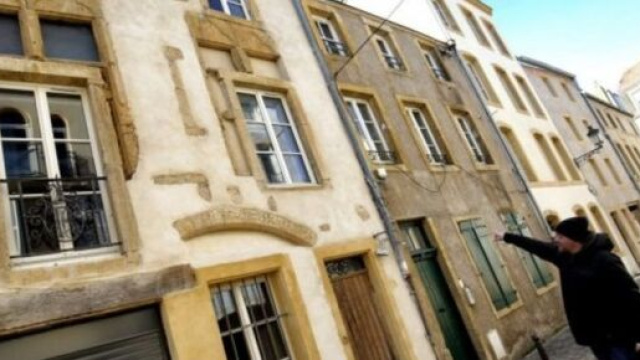 Des habitants du num&eacute;ro 0 vivent une vie compliqu&eacute;e - photo capture d'&eacute;cran Facebook