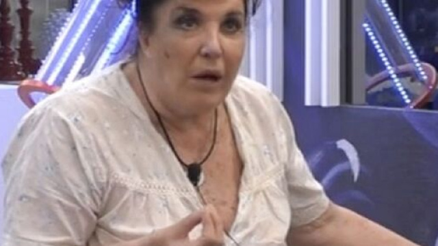 Gf Vip, Patrizia De Blanck non le manda a dire a Flavia Vento: 'Devi farti ricoverare'.