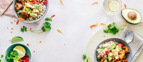 Comer menos para viver mais: dicas de alimentos que n&atilde;o s&atilde;o saud&aacute;veis. (Arquivo Blasting News)