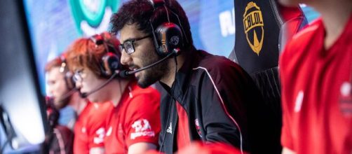 Grandes nomes far&atilde;o falta no Worlds 2020 de LoL. (Arquivo Blasting News)