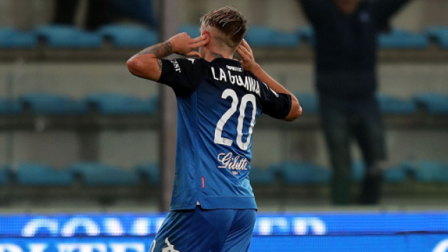 Crotone, La Gumina sarebbe il nuovo nome per l'attacco.