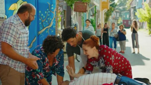 DayDreamer spoiler 19 settembre: Mevkibe e Aysun litigano, Muzaffer si presenta armato.