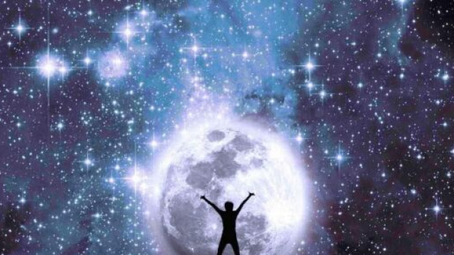 L'Oroscopo del 18 settembre e classifica: Cancro reagisce, Vergine impaziente