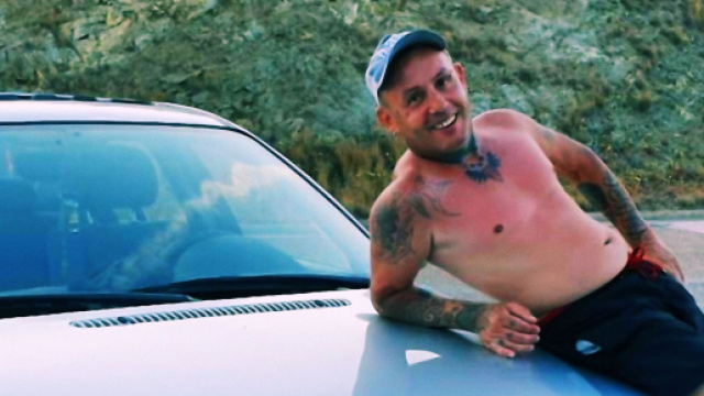 Simone Cogoni &egrave; stato ucciso con un colpo di arma da fuoco al petto.