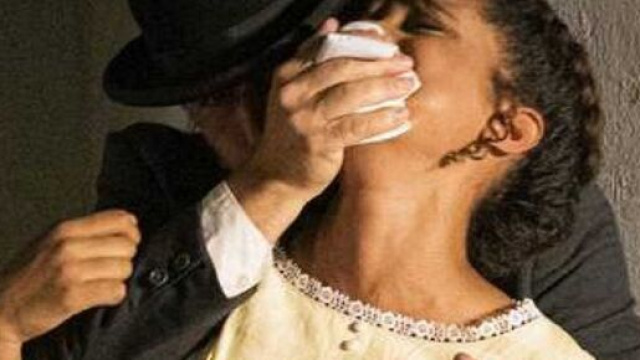 Una vita, trame Spagna: Marcia narcotizzata e rapita da uno scagnozzo di Andrade.