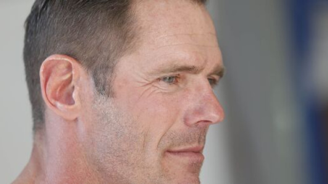 Mario Cipollini attacca di nuovo Davide Cassani: atteggiamento egocentrico.