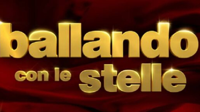 Ballando con le Stelle, Selvaggia Lucarelli: &lsquo;La prima puntata slitta&rsquo;.