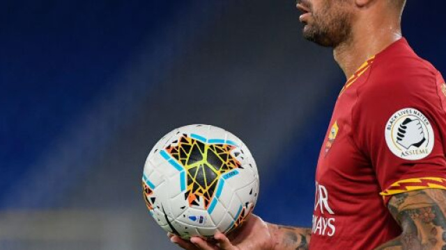 Per Aleksandar Kolarov all'Inter manca solo l'annuncio ufficiale.