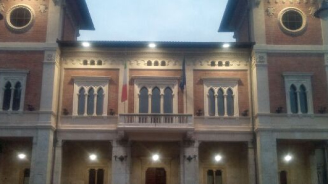 Avezzano, medico accoltella la moglie candidata: lui &egrave; deceduto, lei in fin di vita.