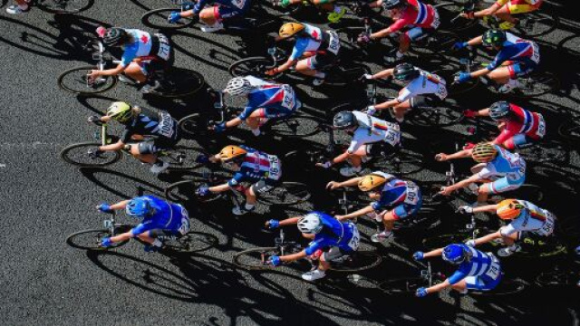 I Mondiali di ciclismo 2020 a Imola in diretta tv su Rai 2