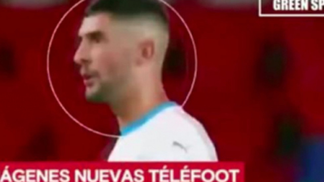 Les nouvelles images qui montreraient qu'Alvaro a trait&eacute; Neymar de singe - photo capture d'&eacute;cran Twitter et facebook