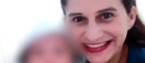 M&atilde;e e beb&ecirc; foram encontrados mortos em Rio dos Cedros, SC, e ex-companheiro &eacute; suspeito. ( Foto: NSC TV/Reprodu&ccedil;&atilde;o)