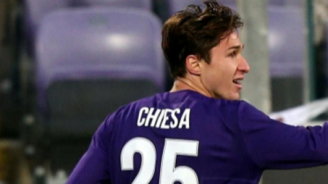 Federico Chiesa potrebbe trasferirsi alla Juventus.