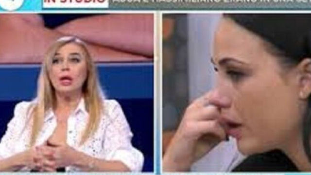 Gf Vip, Lory Del santo interviene sull'Ares Gate: 'Anche una mia attrice &egrave; scomparsa'.