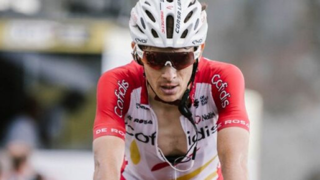 Guillaume Martin impegnato al Tour de France