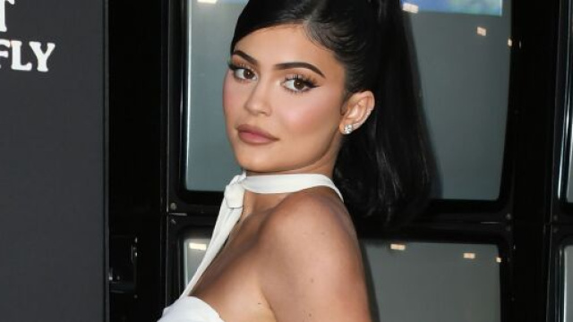 I tagli di capelli e acconciature: il french bob e i codini per l'autunno-inverno 2020-2021.