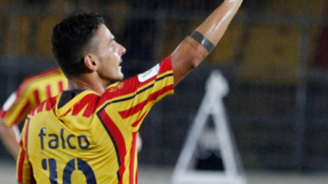 Crotone, Falco idea di mercato.