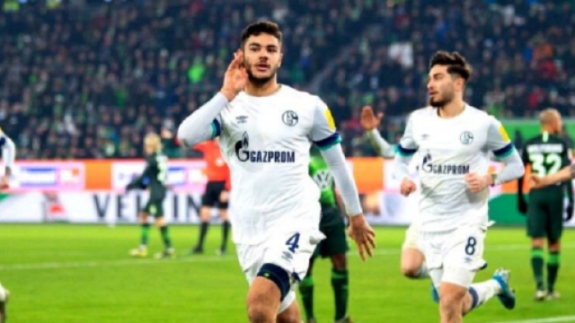 Kabak: il difensore dello Schalke 04 potrebbe arrivare all'Inter al posto di Skriniar.