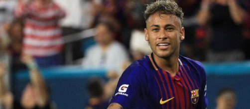 Neymar &eacute; a transfer&ecirc;ncia mais cara da hist&oacute;ria do futebol. (Arquivo Blasting News)