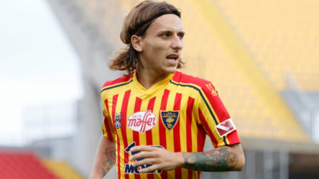 Crotone, Petriccione nome possibile per il centrocampo.