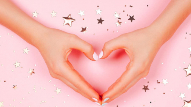 L'oroscopo di domani 2 ottobre, 1&ordf; sestina: in Vergine il pianeta dell'amore, bene Cancro.