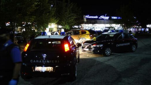 Torino, 46enne uccide la moglie a Venaria Reale e poi si toglie la vita.