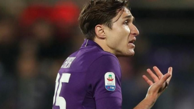 Federico Chiesa potrebbe trasferirsi alla Juventus.
