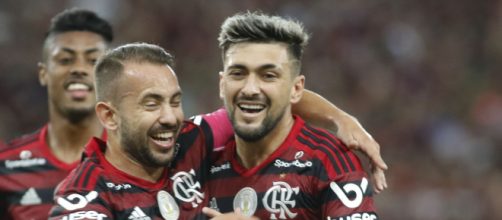 Bruno Henrique, Everton Ribeiro e Arrascaeta ainda podem deixar o Flamengo esse ano. (Arquivo Blasting News)