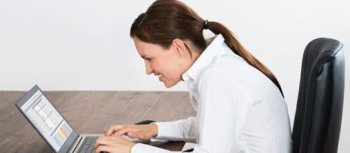 H&aacute; alguns truques que podem ajudar na postura. (Arquivo Blasting News)