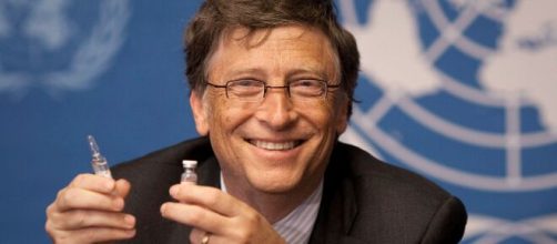 Critican que Bill Gates no se pondr&aacute; la vacuna