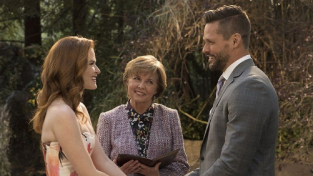 Nella quattordicesima stagione di Grey's Anatomy, April sposa Matthew. Arizona, invece, si trasferisce a New York da Callie.
